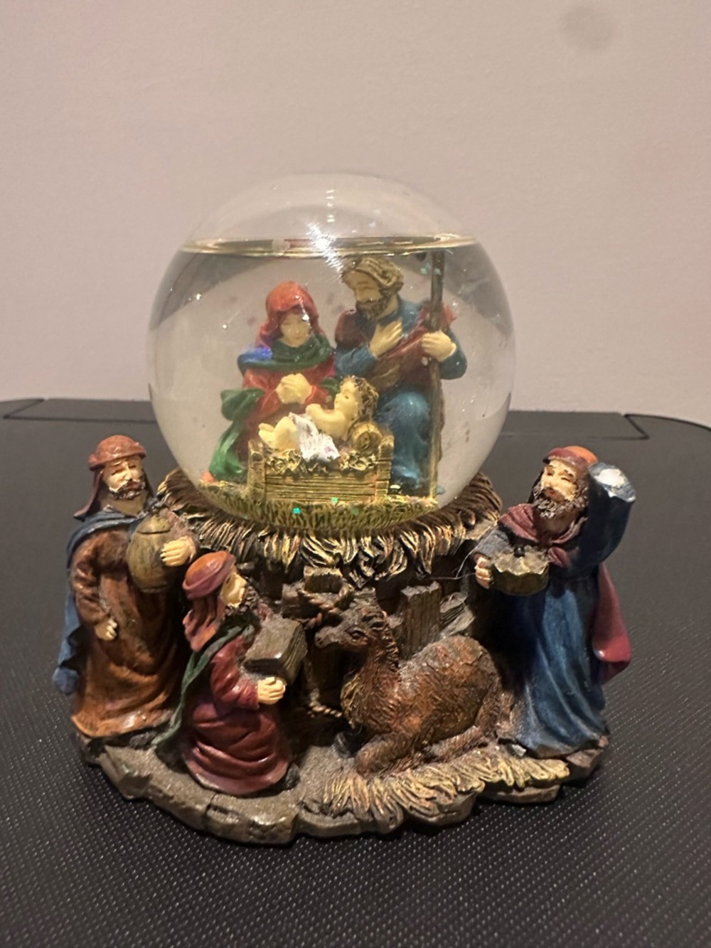 San Francisco Music Box Painted Multicolor Nativity Snow Globe Figurine untested